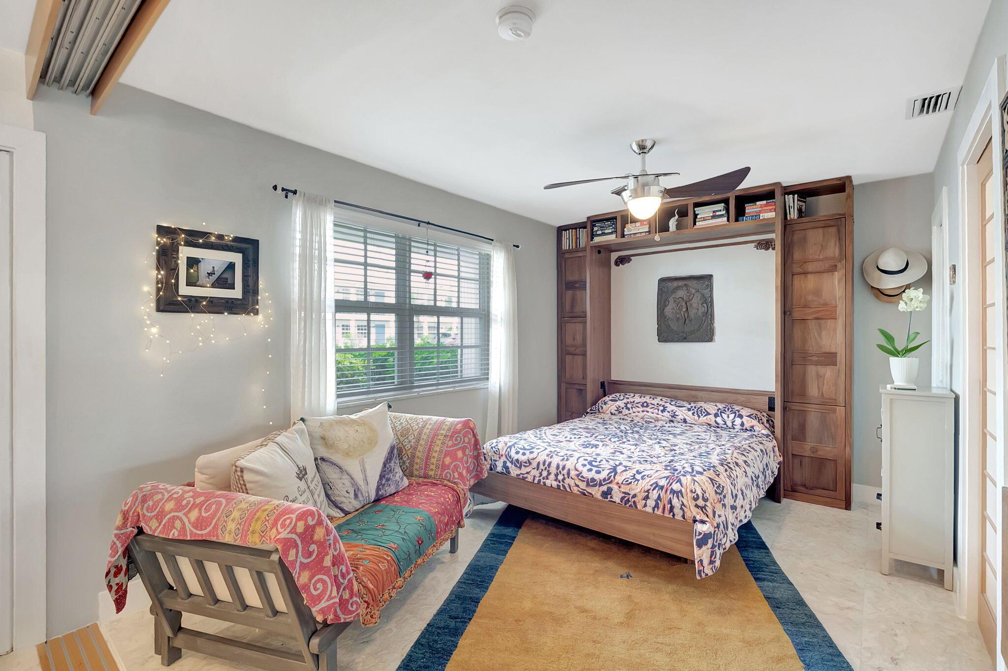 COLONIAL RIDGE CORP - Residential