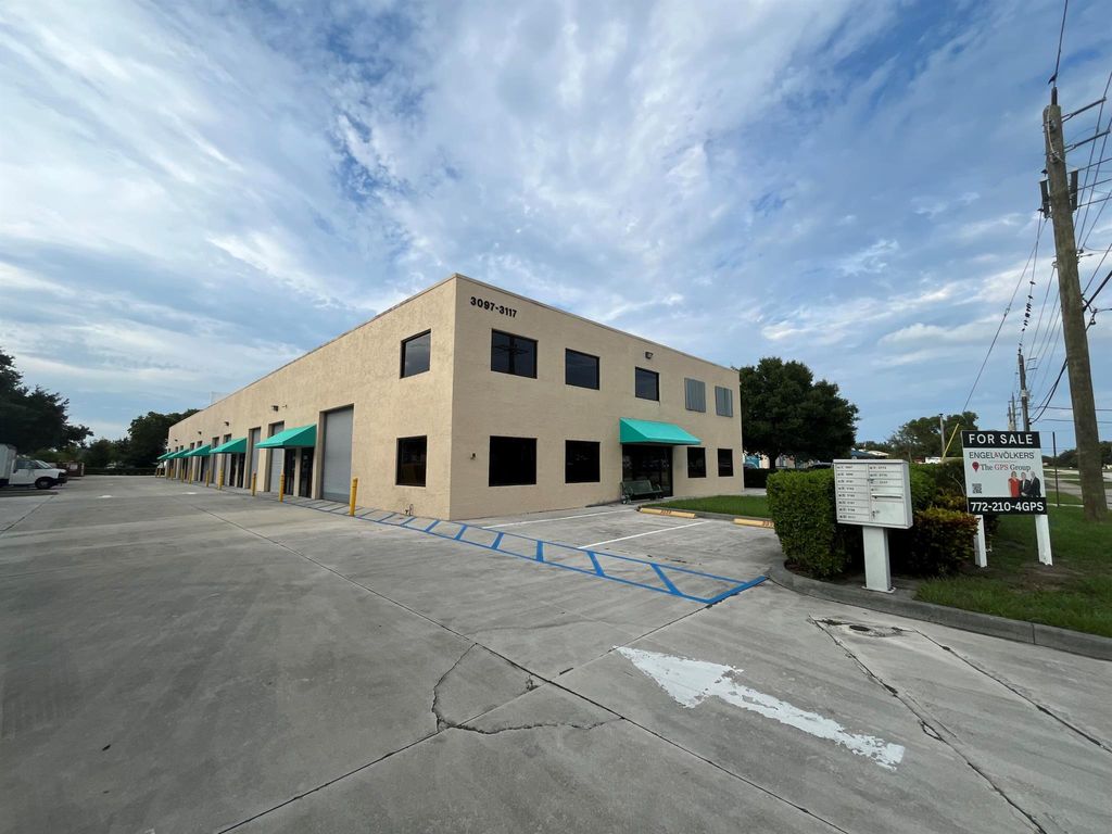 Photo of 3099 SE Gran Park Way, Stuart, FL (MLS # R11103007)