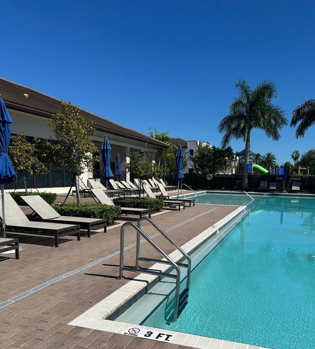 VIA VENTURA NEIGHBORHOOD 2 - Residential Lease