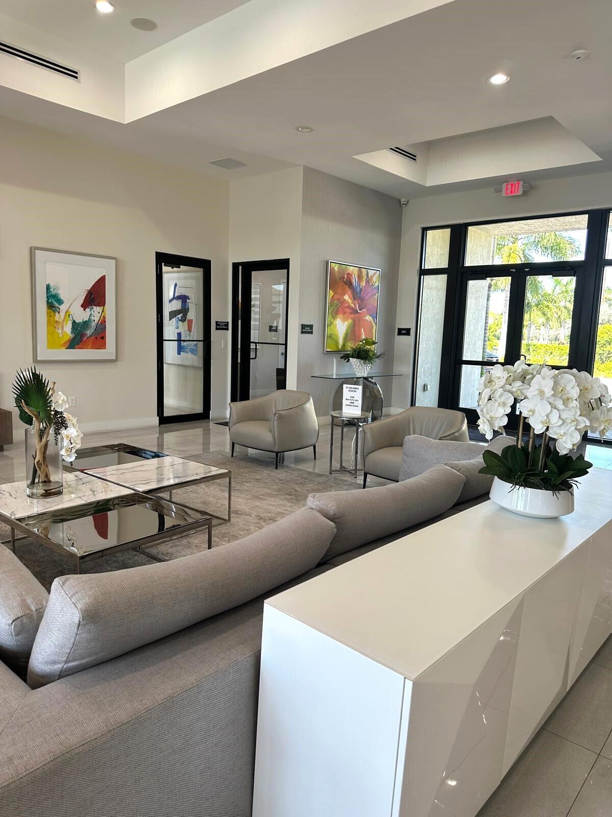 VIA VENTURA NEIGHBORHOOD 2 - Residential Lease