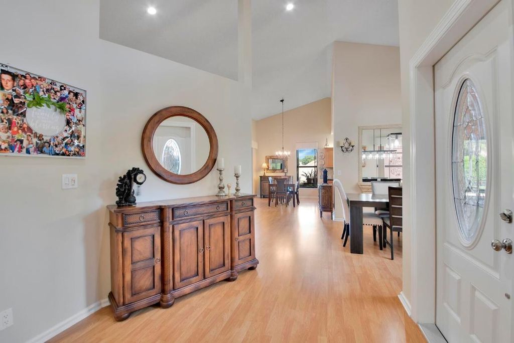 Photo of 19261 Cherry Hills Terrace, Boca Raton, FL 33498 (MLS # R11137564)