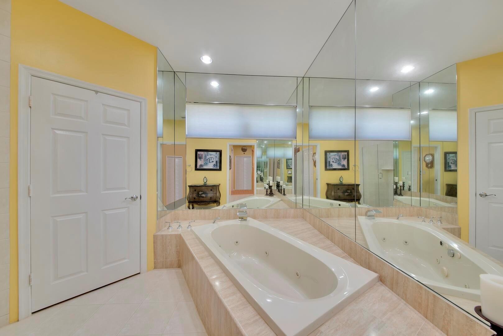 BOCA GREENS - Residential