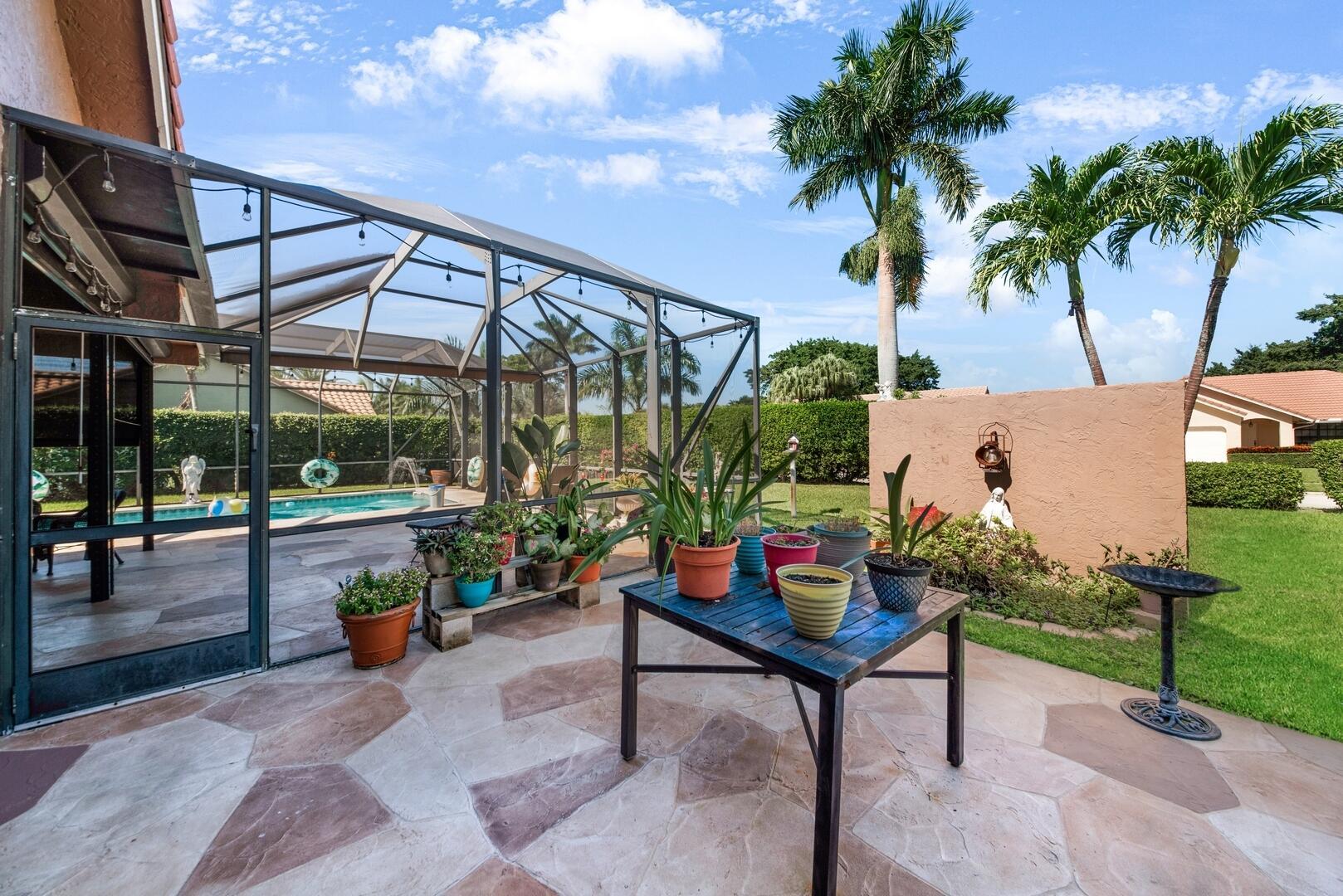 BOCA GREENS - Residential