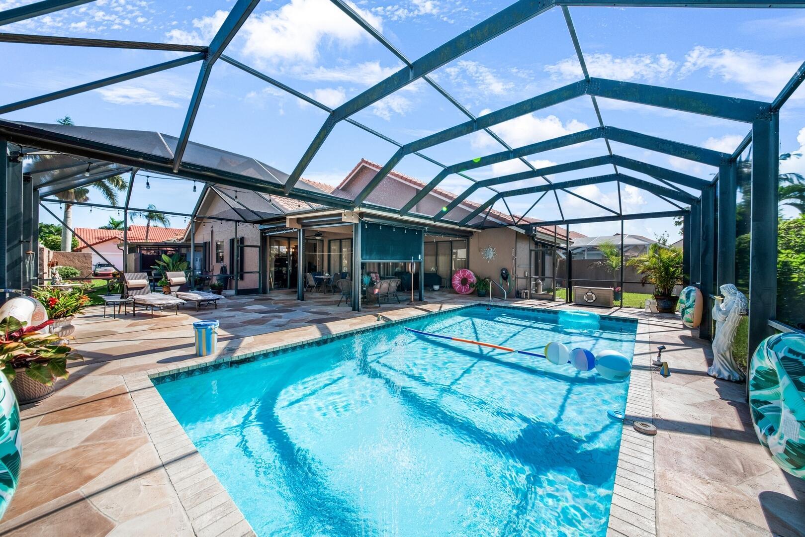 BOCA GREENS - Residential