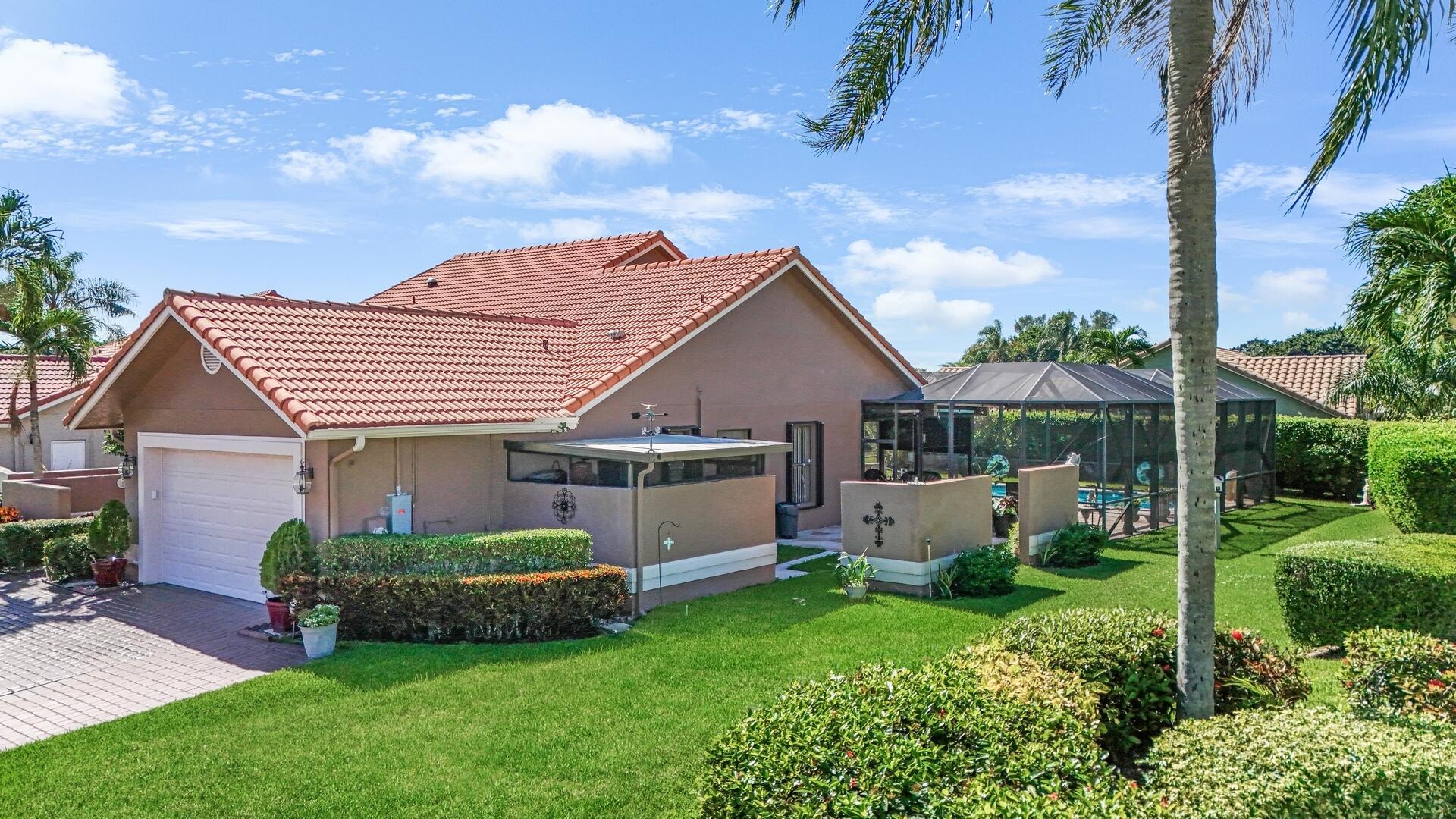 BOCA GREENS - Residential