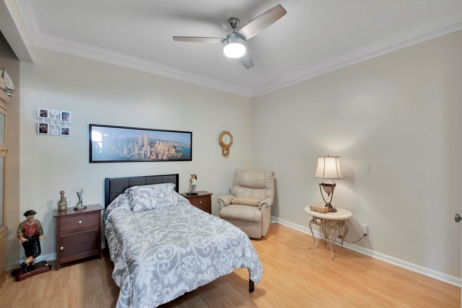 BOCA GREENS - Residential