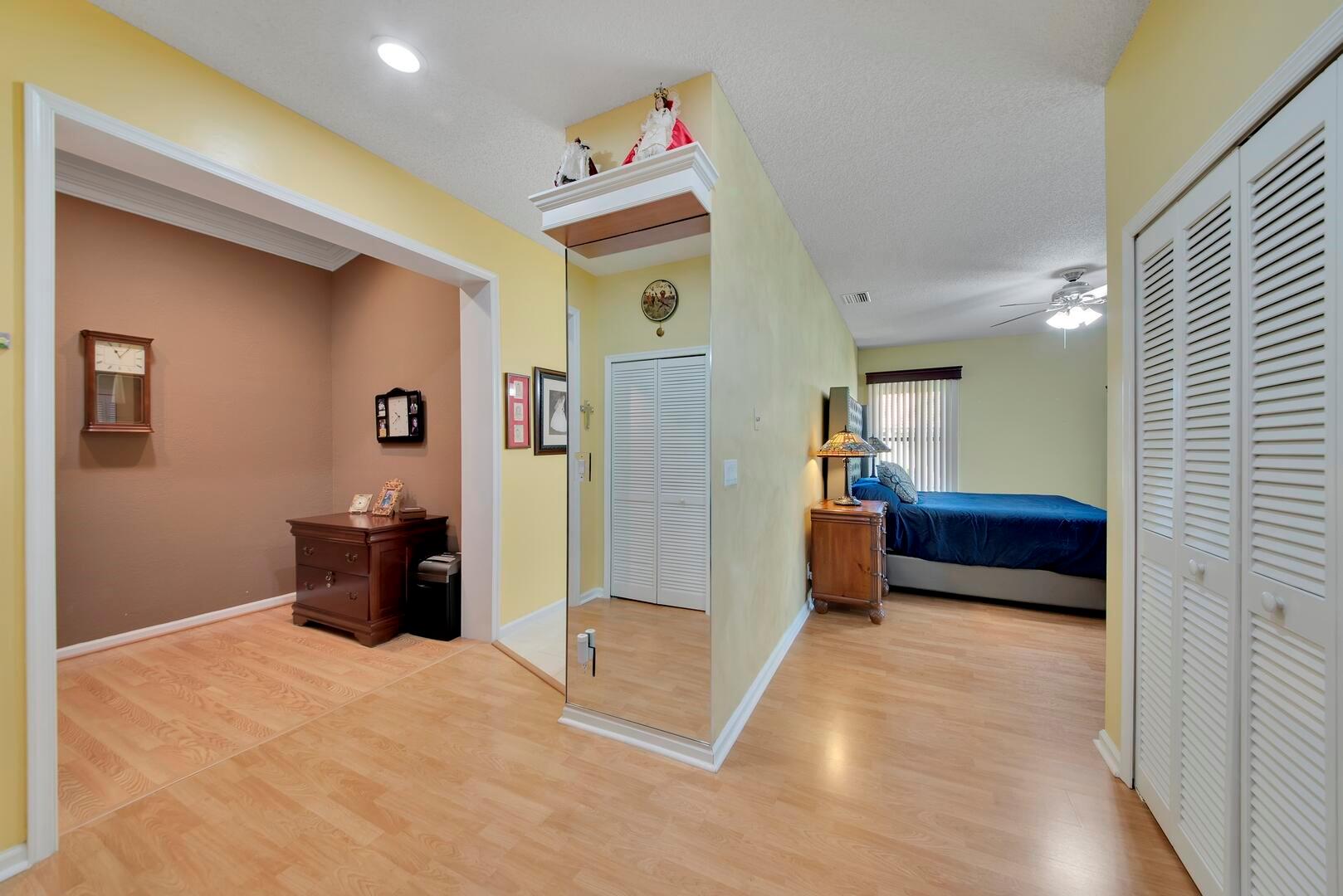 BOCA GREENS - Residential