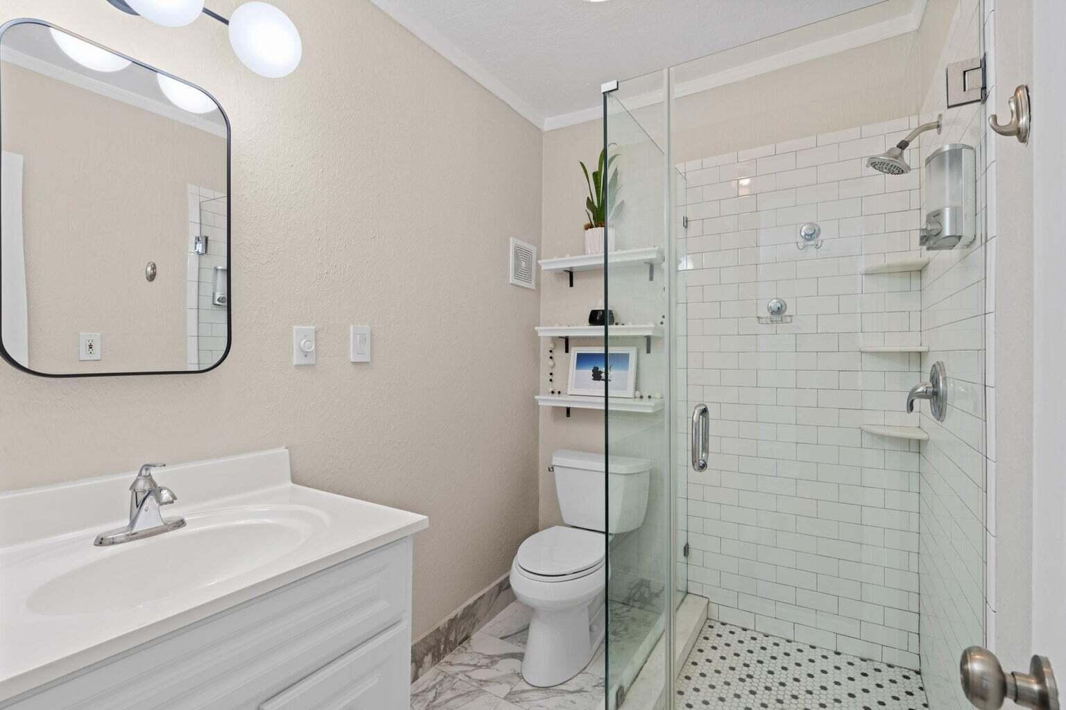 GRANDVIEW HEIGHTS - Residential Lease