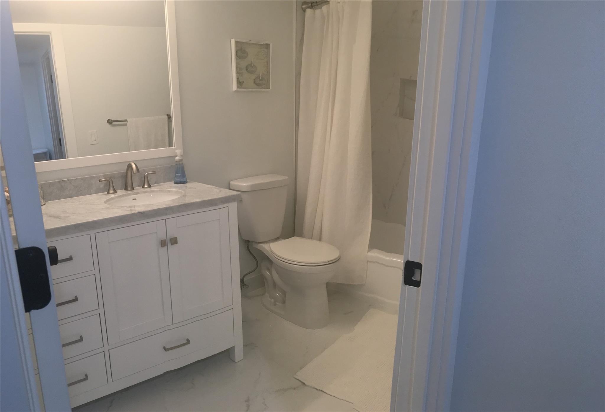1900 S Ocean Blvd 2N