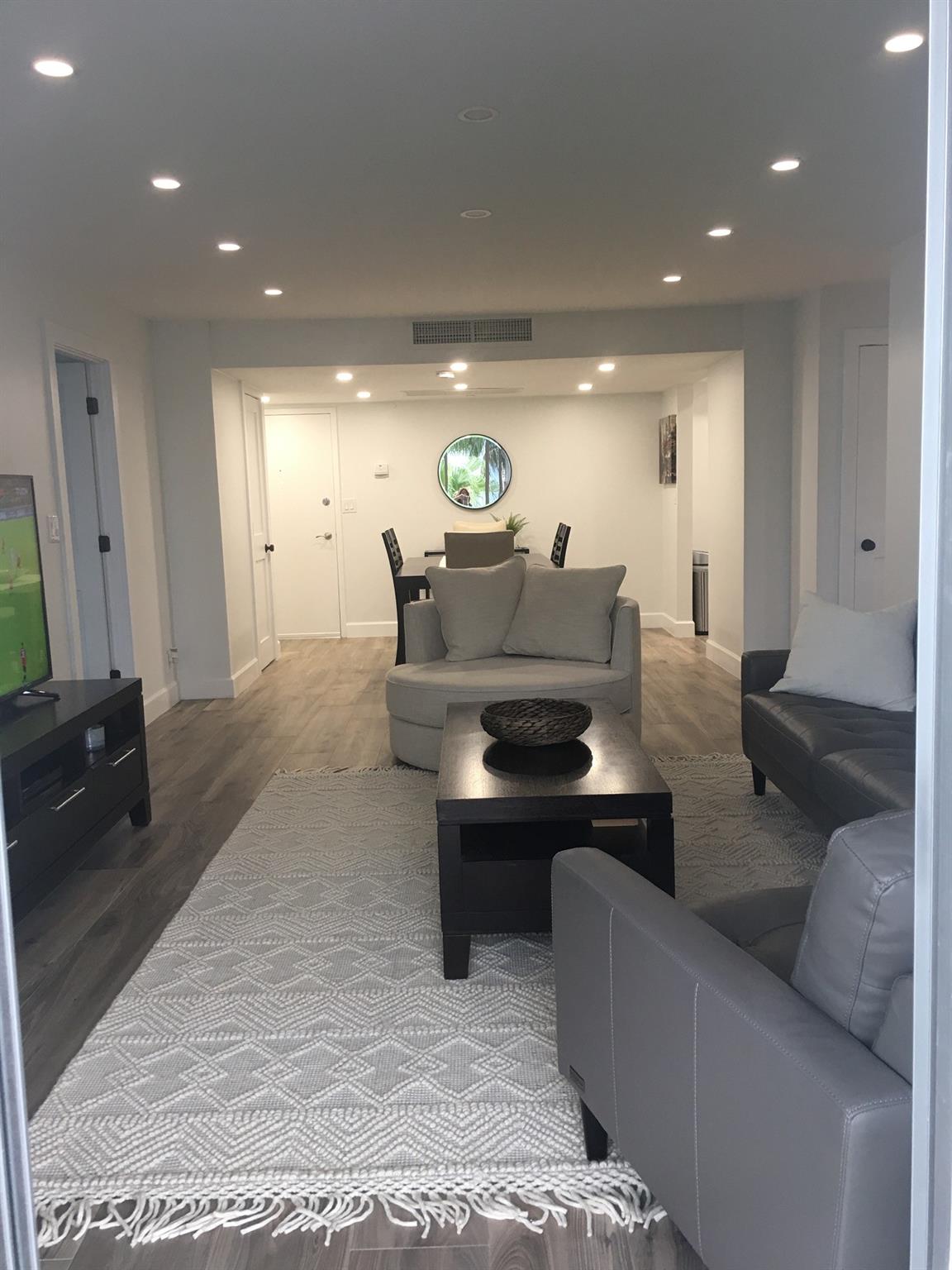 1900 S Ocean Blvd 2N