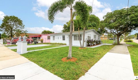Tiny photo for 145 SW 13th Avenue, Delray Beach, FL 33444 (MLS # B26036258)