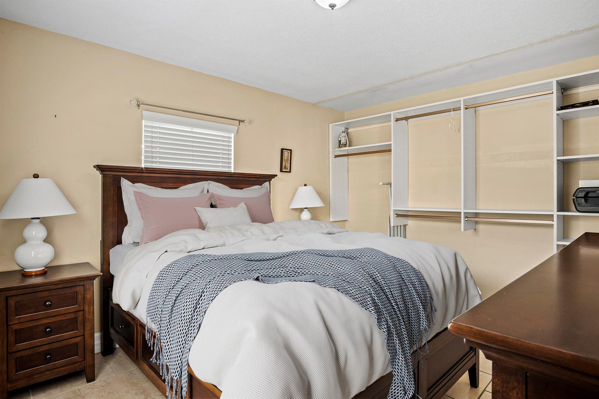 RIVER PARK UNIT 6 - Residential