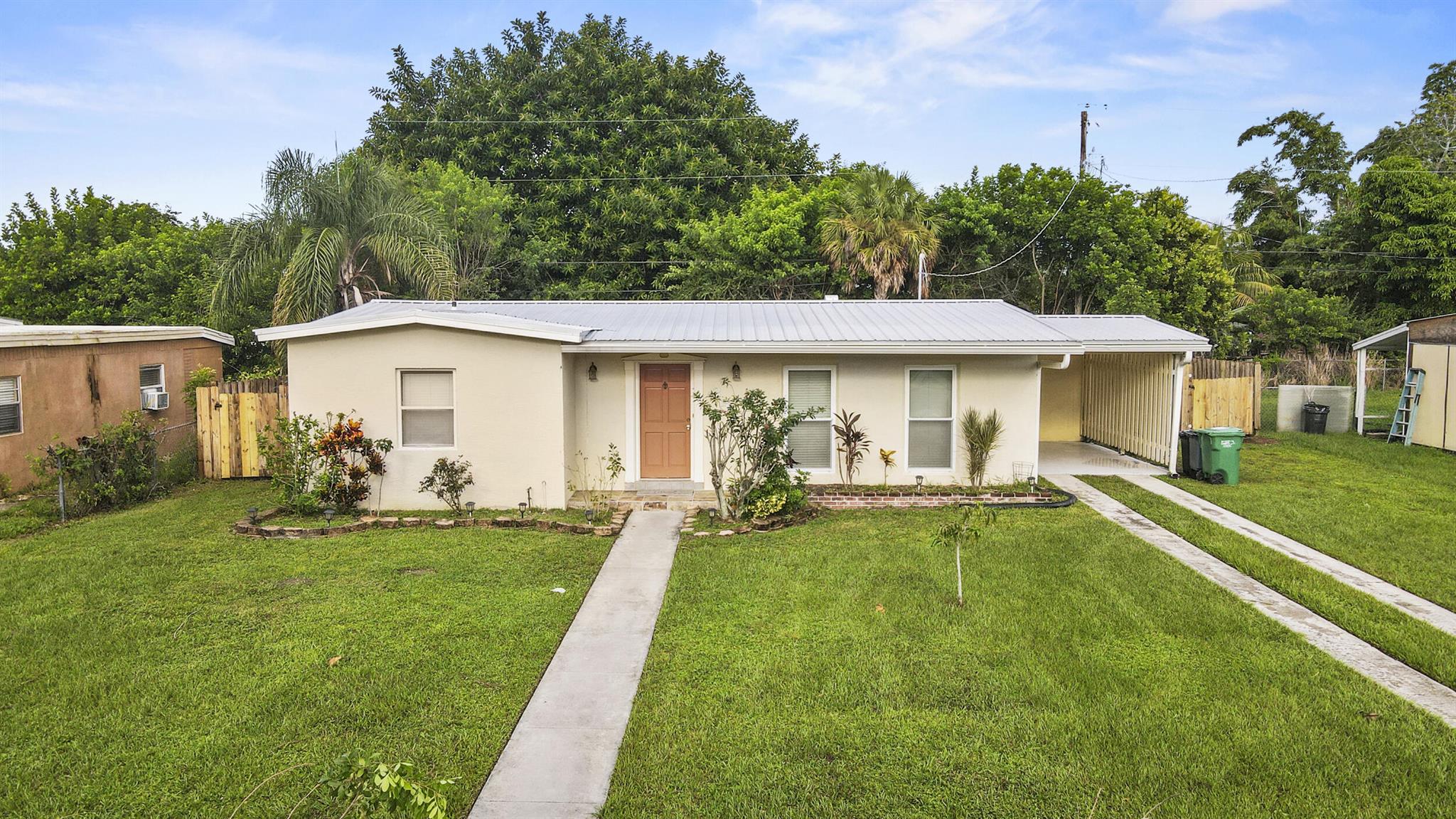 RIVER PARK UNIT 6 - Residential