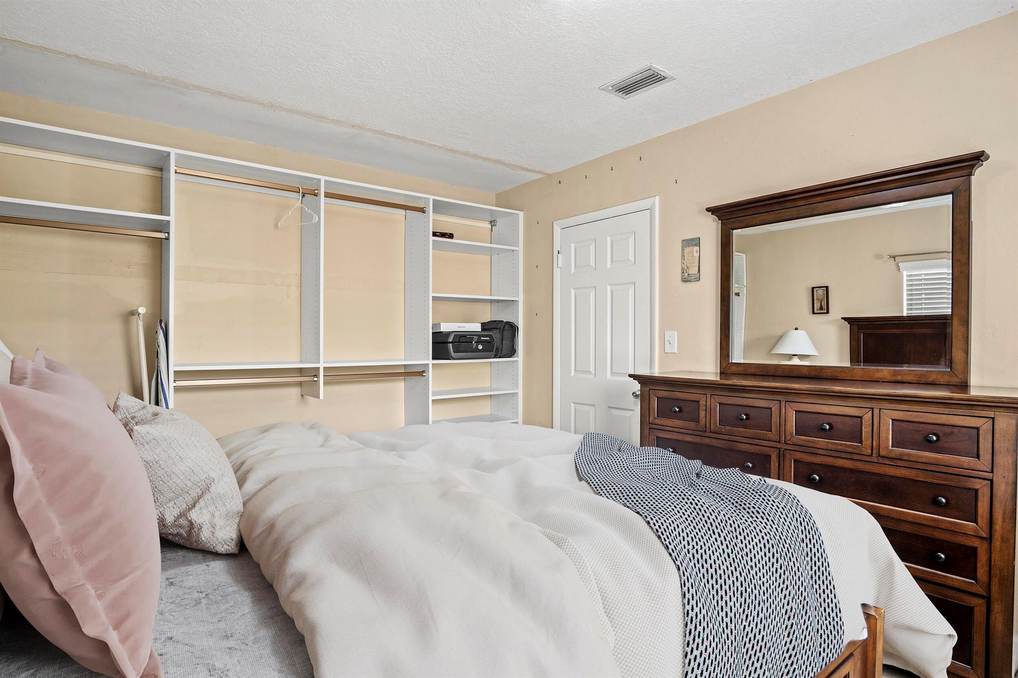 RIVER PARK UNIT 6 - Residential