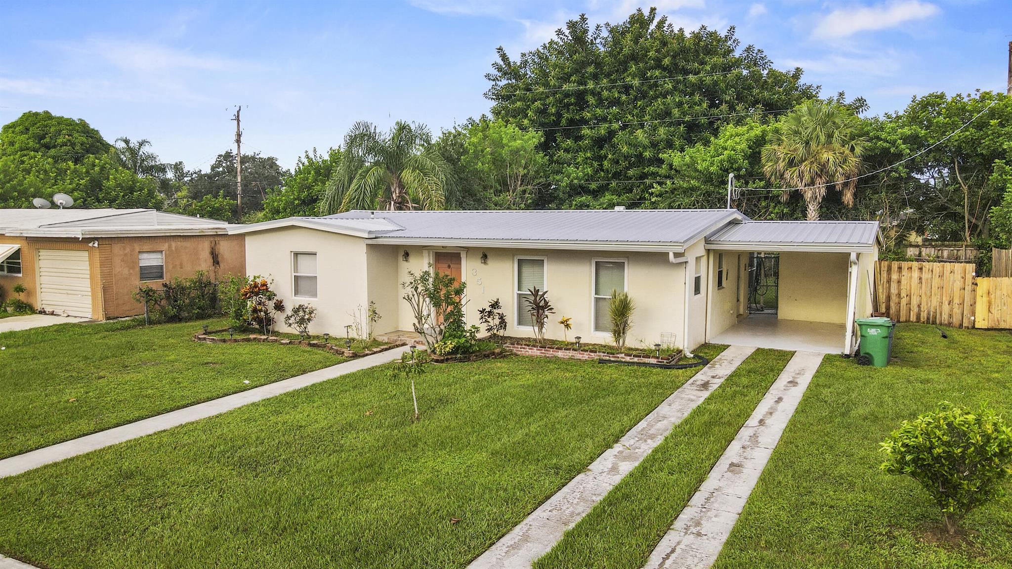 RIVER PARK UNIT 6 - Residential