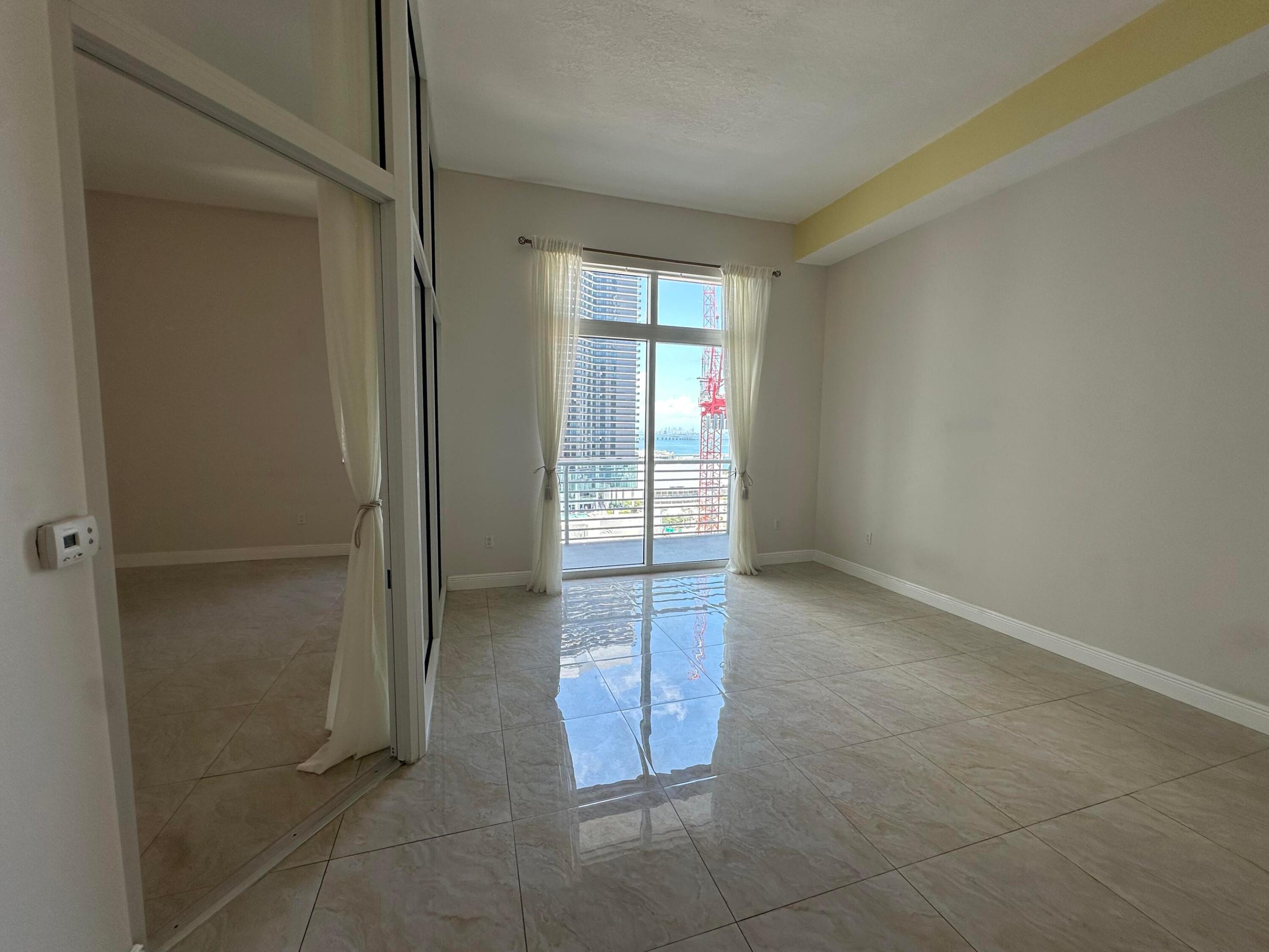 234 NE 3rd Street Uph06