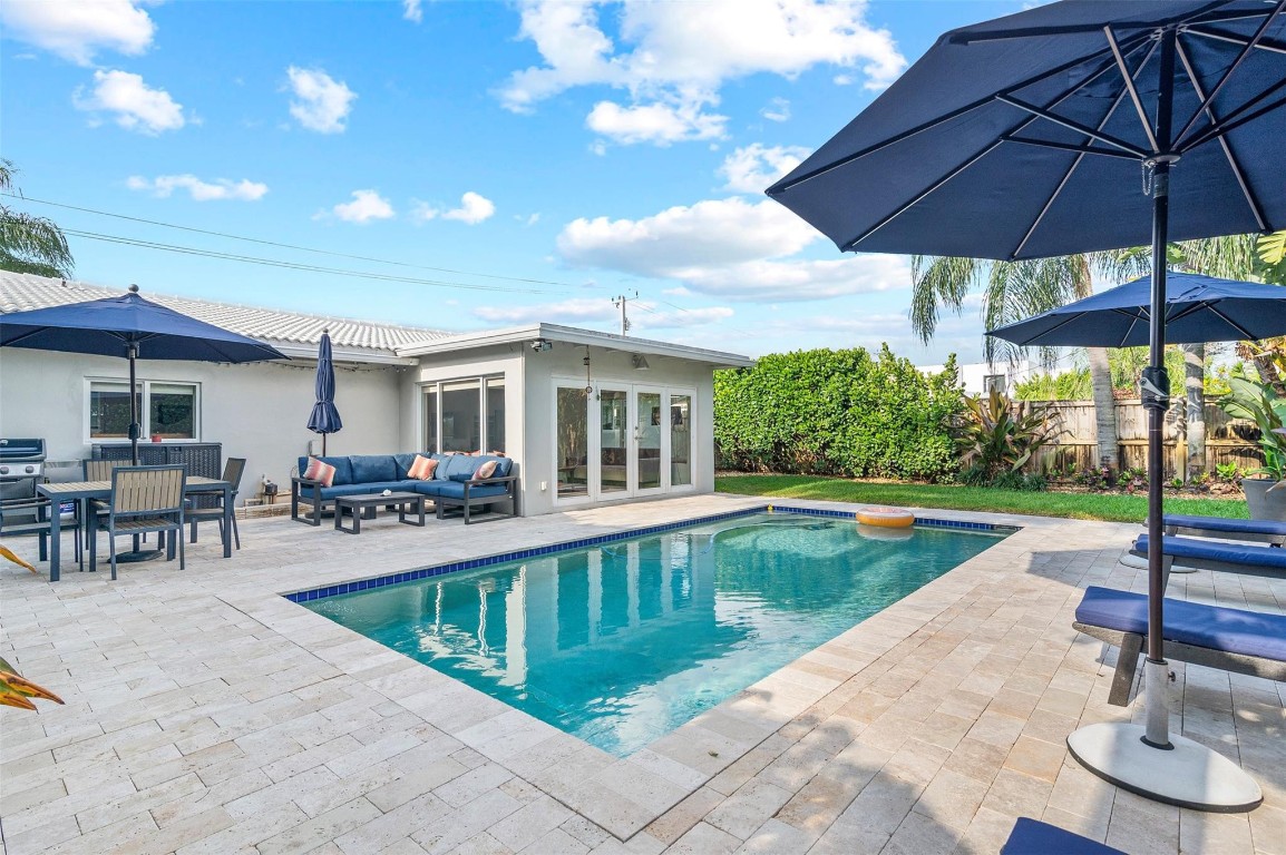 Poinsettia Heights - Residential