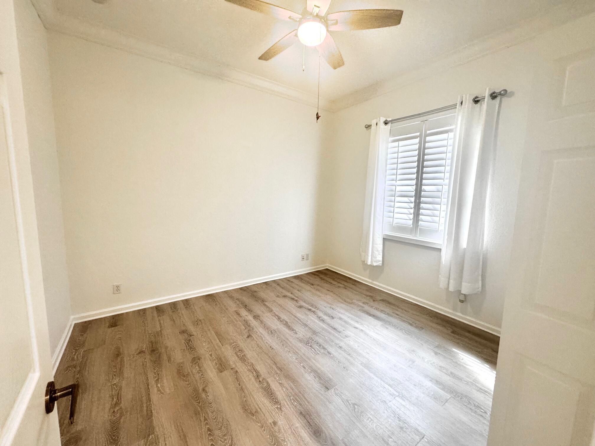 PINES ON PENNOCK LANE PUD - Residential Lease