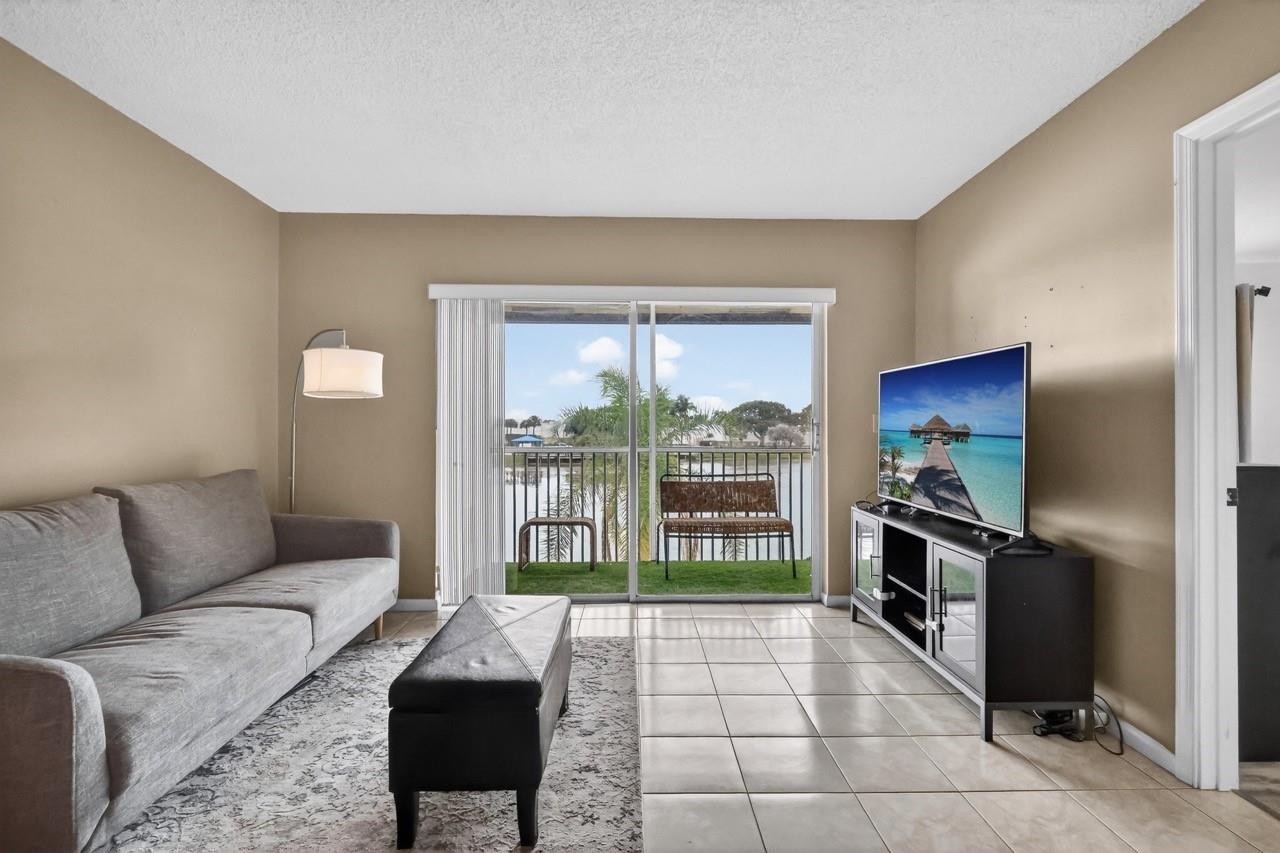 Viewpointe - Residential