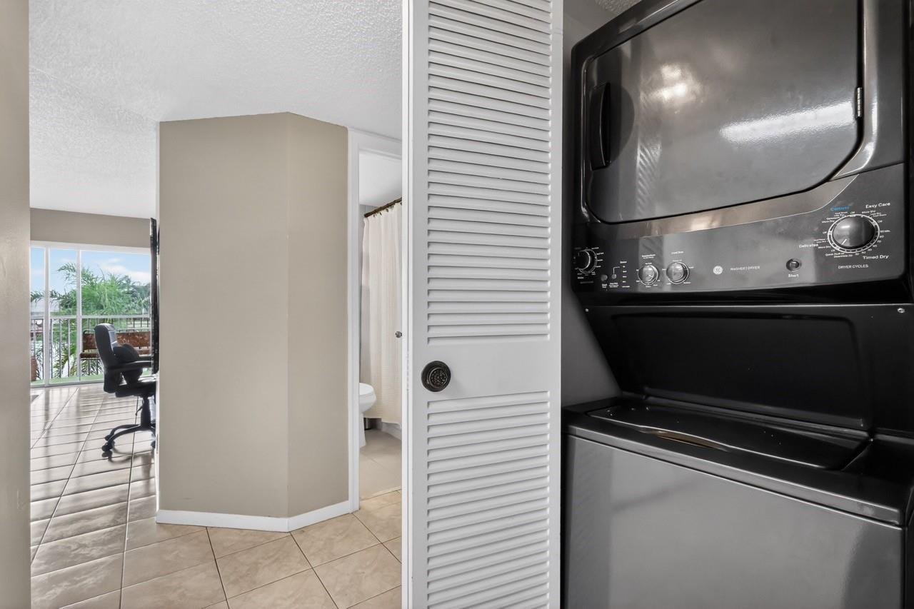 Viewpointe - Residential