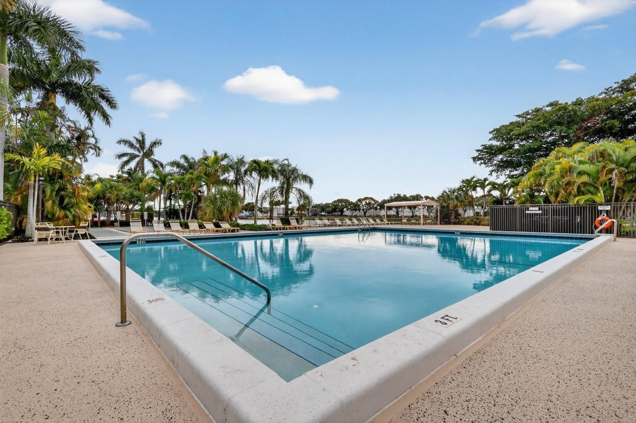 Viewpointe - Residential