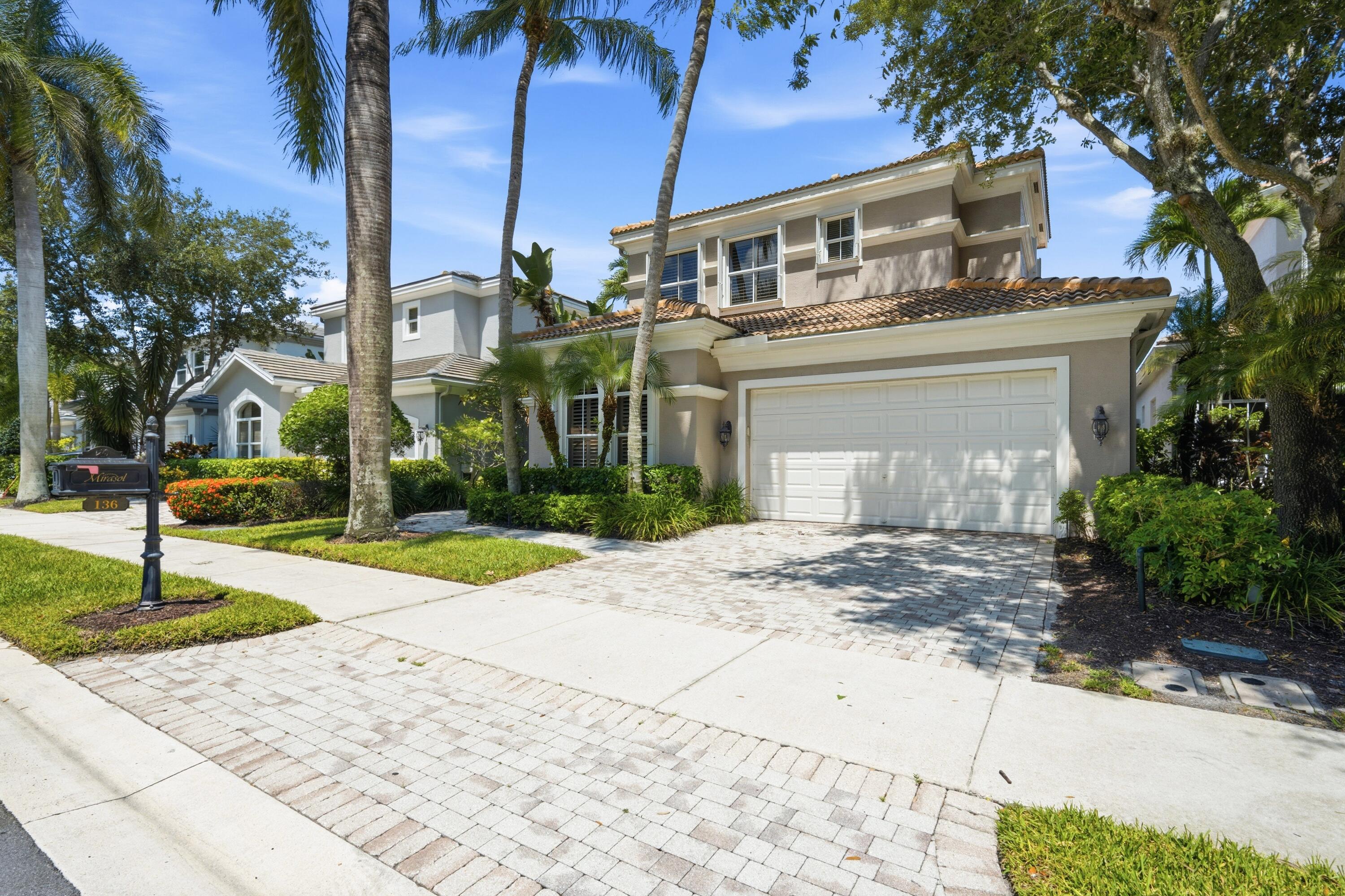 136 ANDALUSIA Way