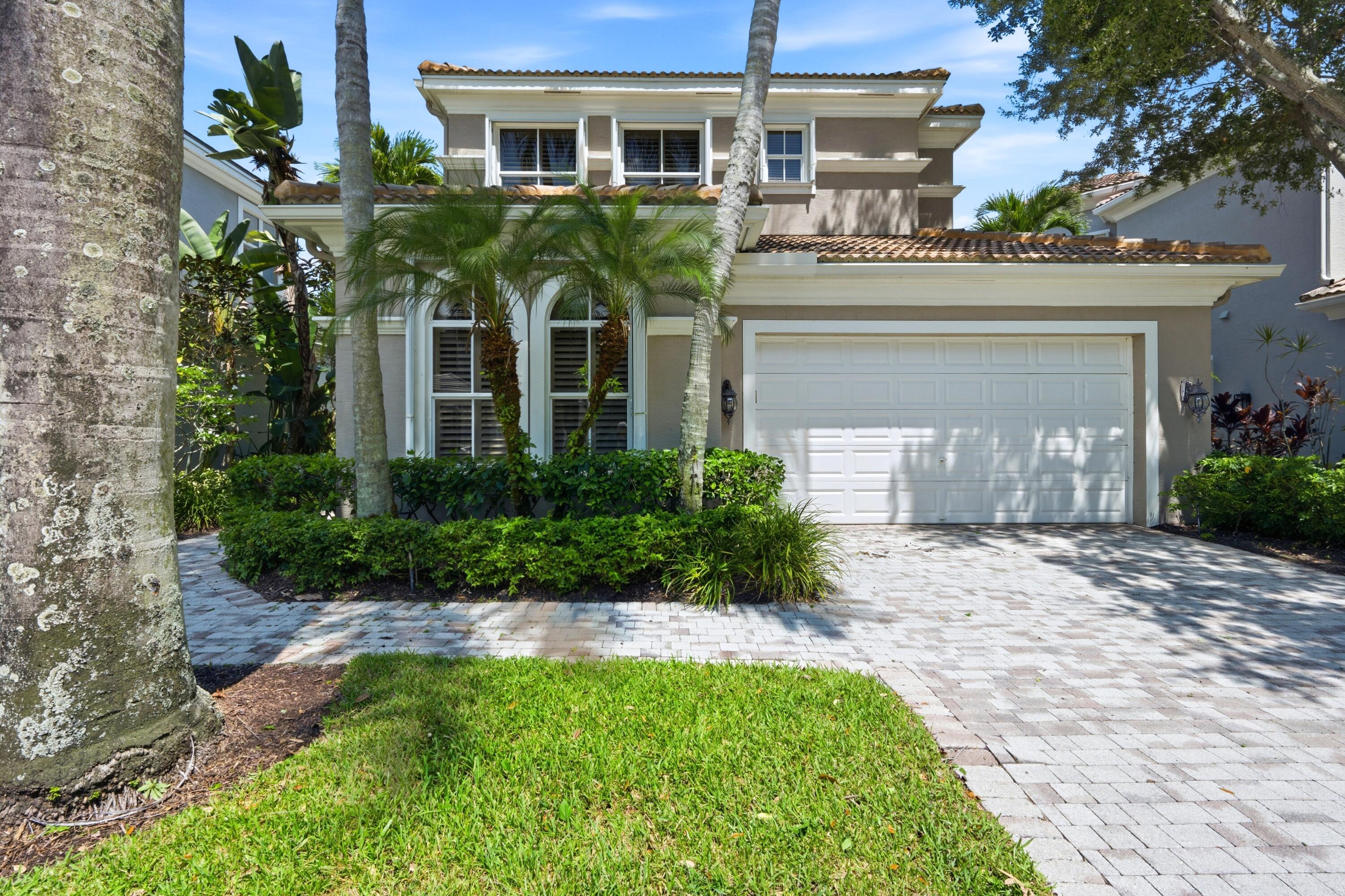 136 ANDALUSIA Way