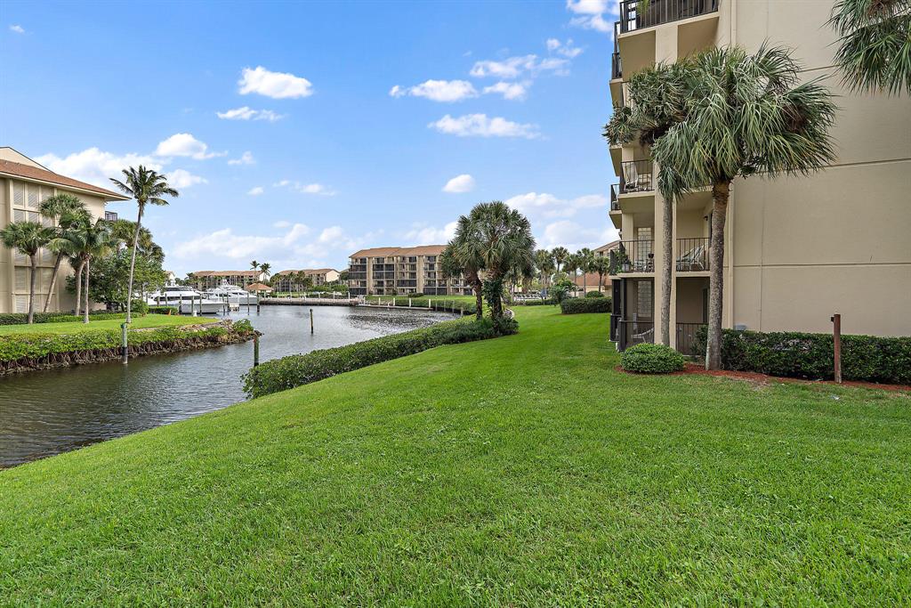 Marina at the Bluffs - Residential