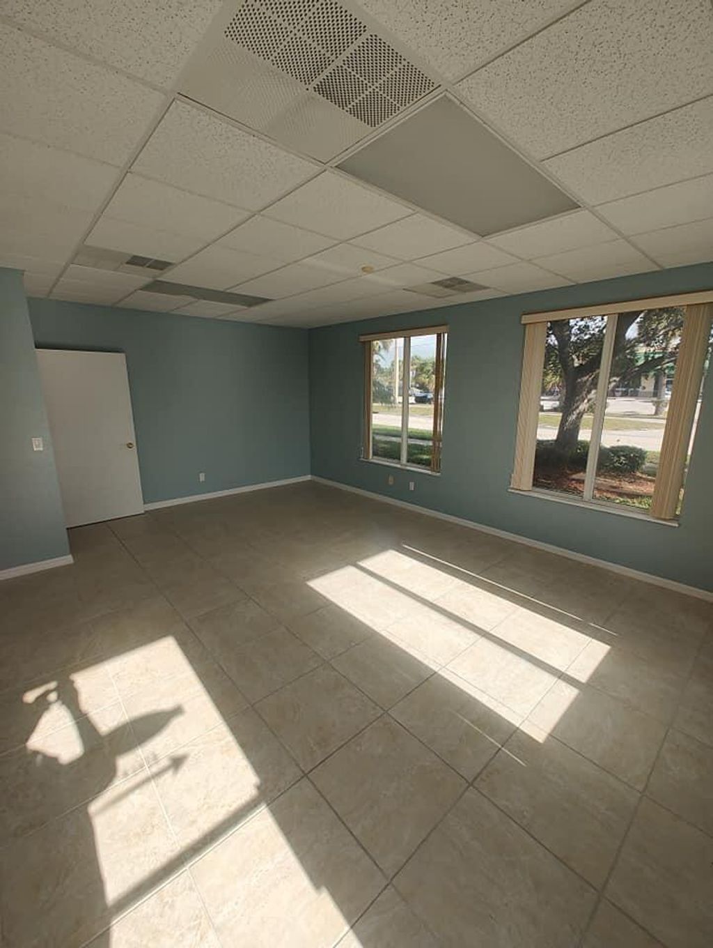 Photo of 985 Seaway Drive, Fort Pierce, FL (MLS # R11094954)