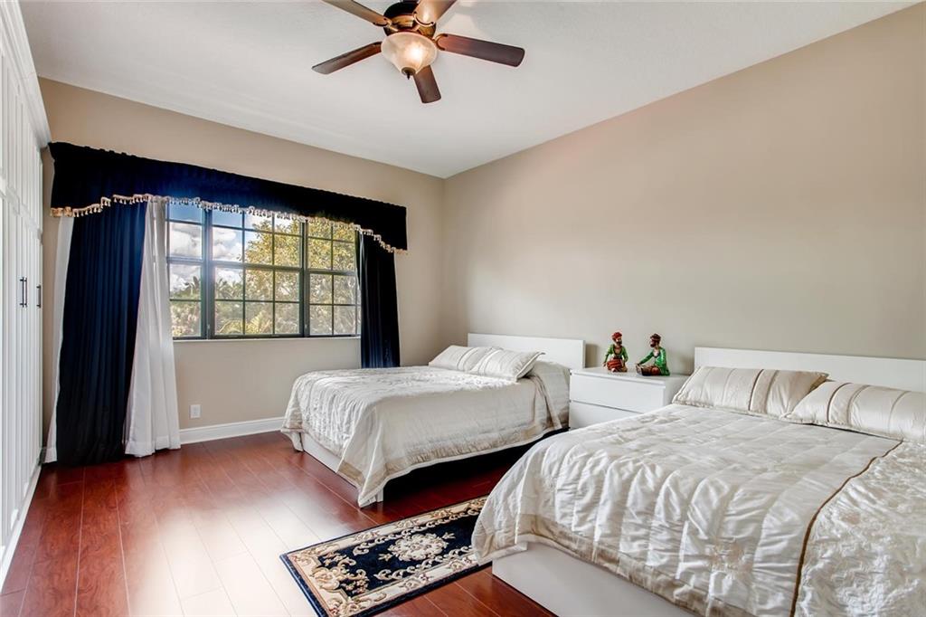 Parkland Estates 174 69 B - Residential