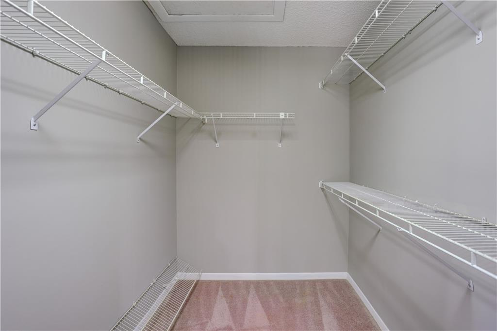 Palm Chase Lakes - Residential