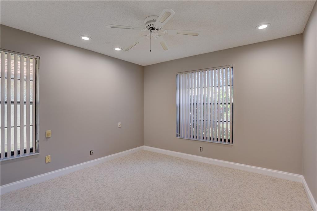 Palm Chase Lakes - Residential