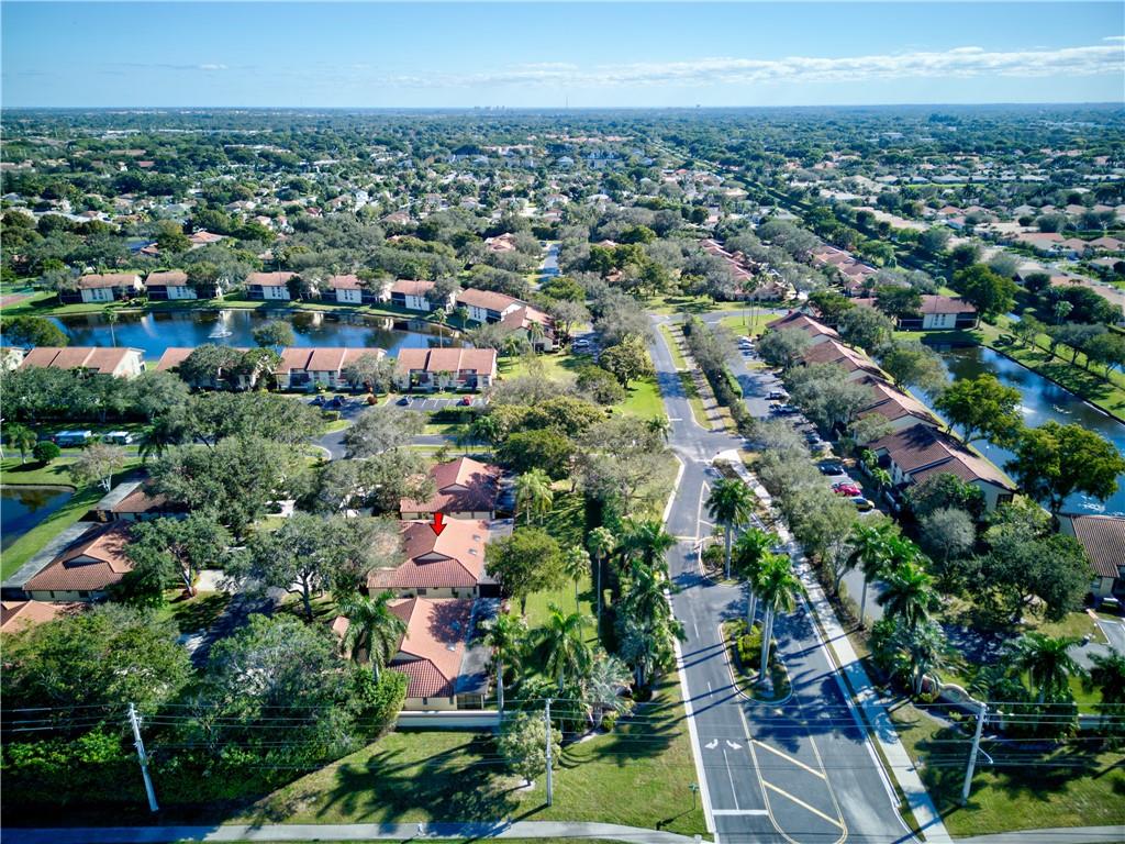 Palm Chase Lakes - Residential