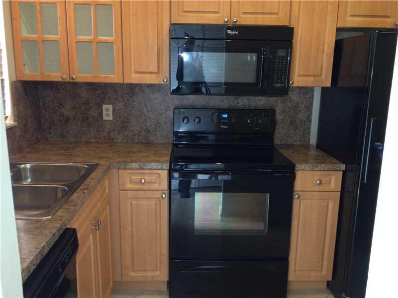 SUNRISE LAKES 49 CONDO - Residential Lease