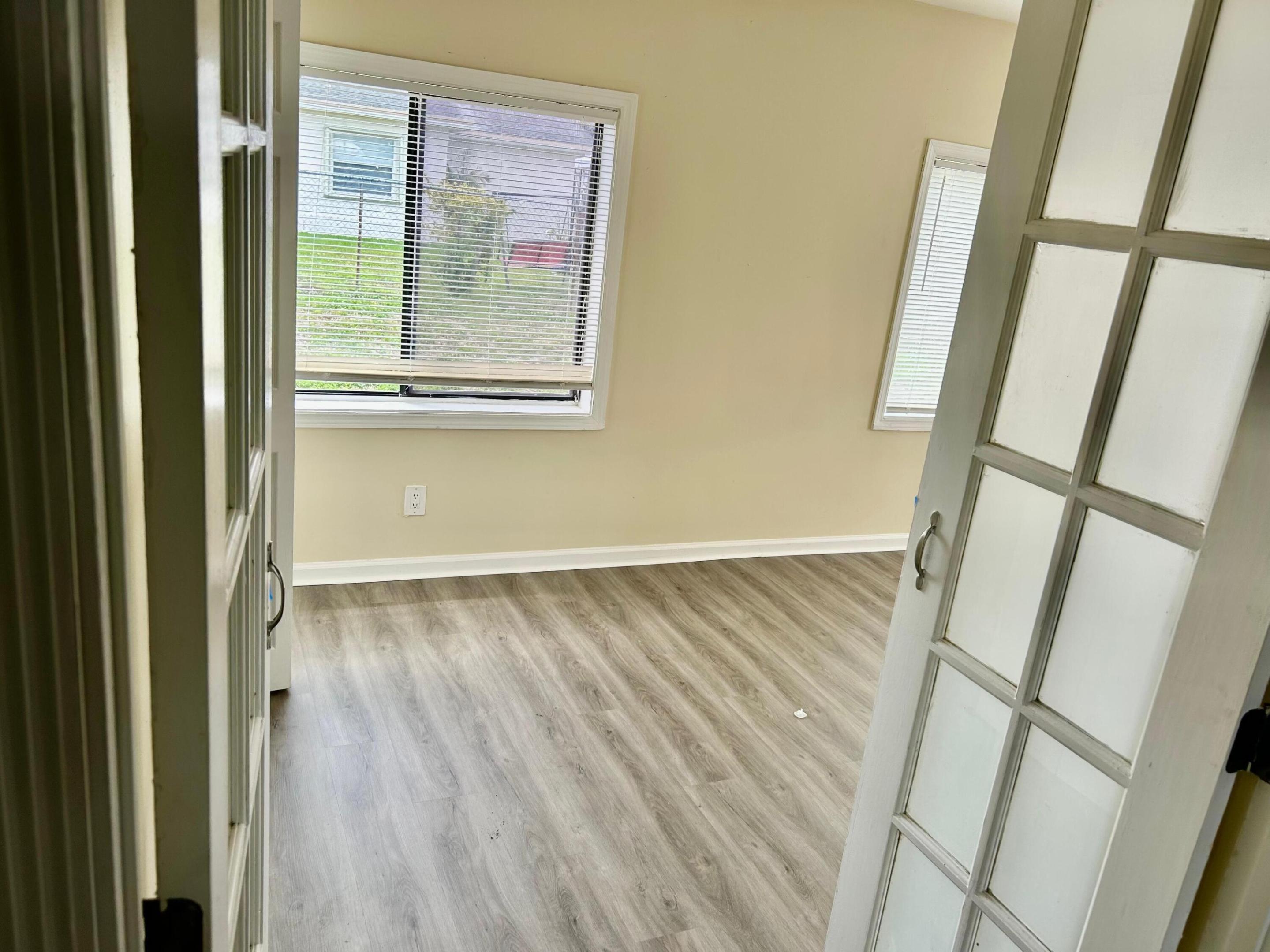 SUNRISE GOLF VLG SEC 24 - Residential