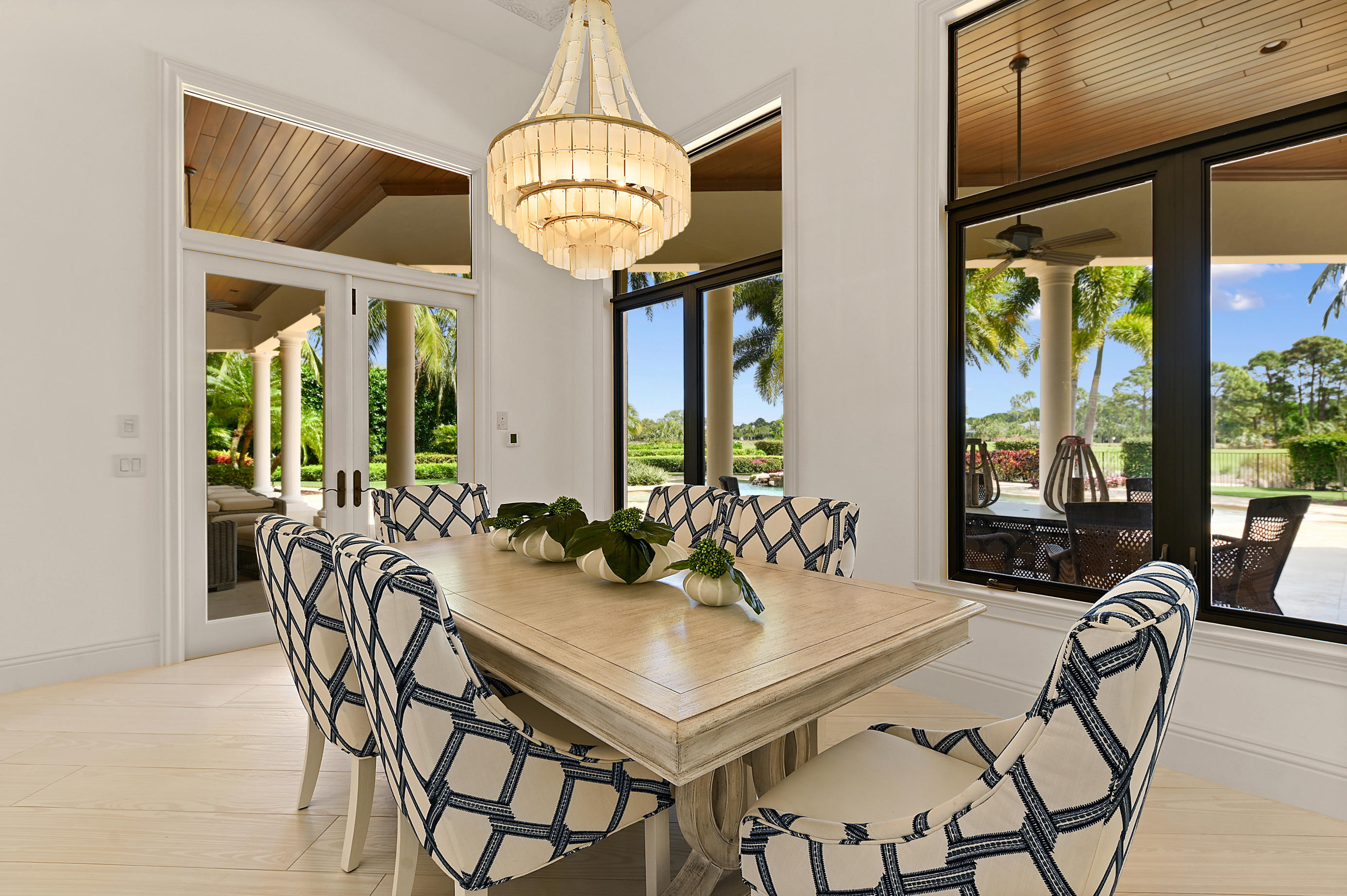 OLD PALM 3 - Residential