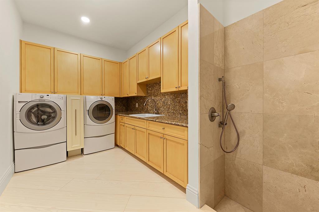 OLD PALM 3 - Residential