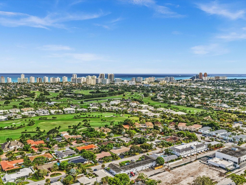 Coral Ridge Place - Residential