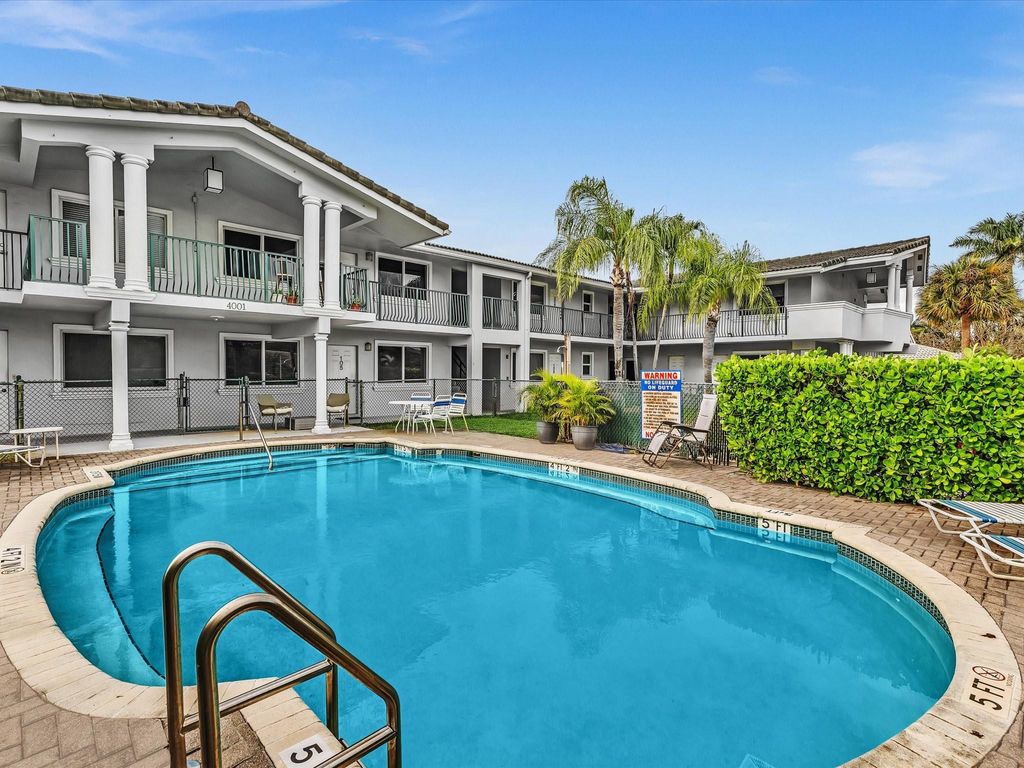 Photo of 4001 NE 21st Avenue #202, Fort Lauderdale, FL 33308 (MLS # F10546379)