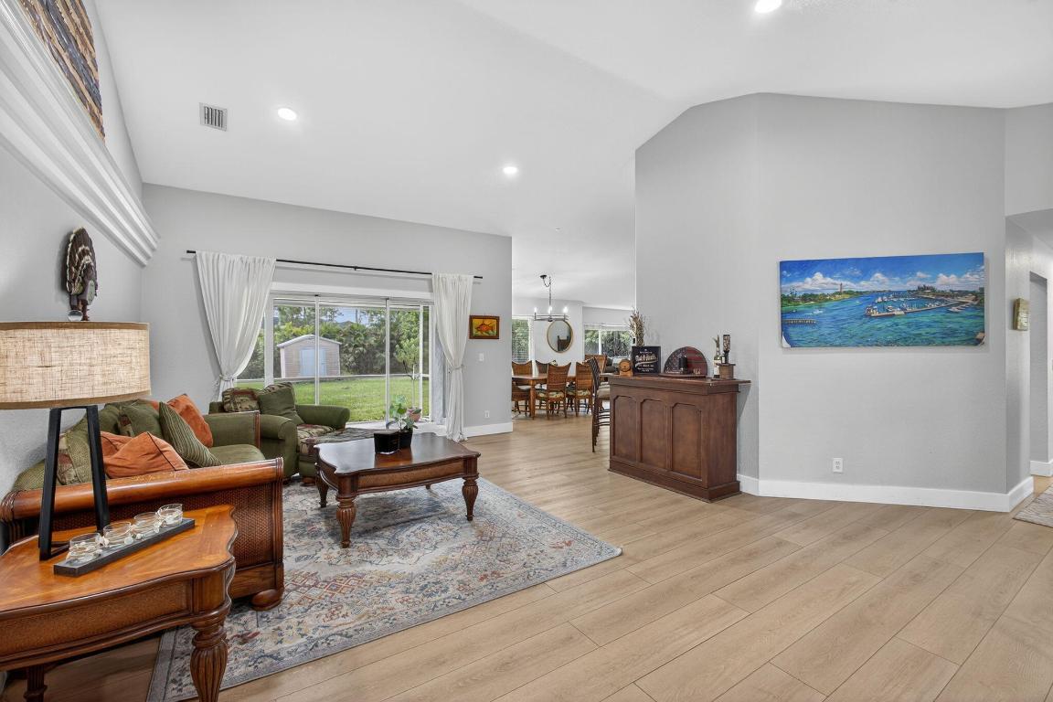 Acreage - Residential