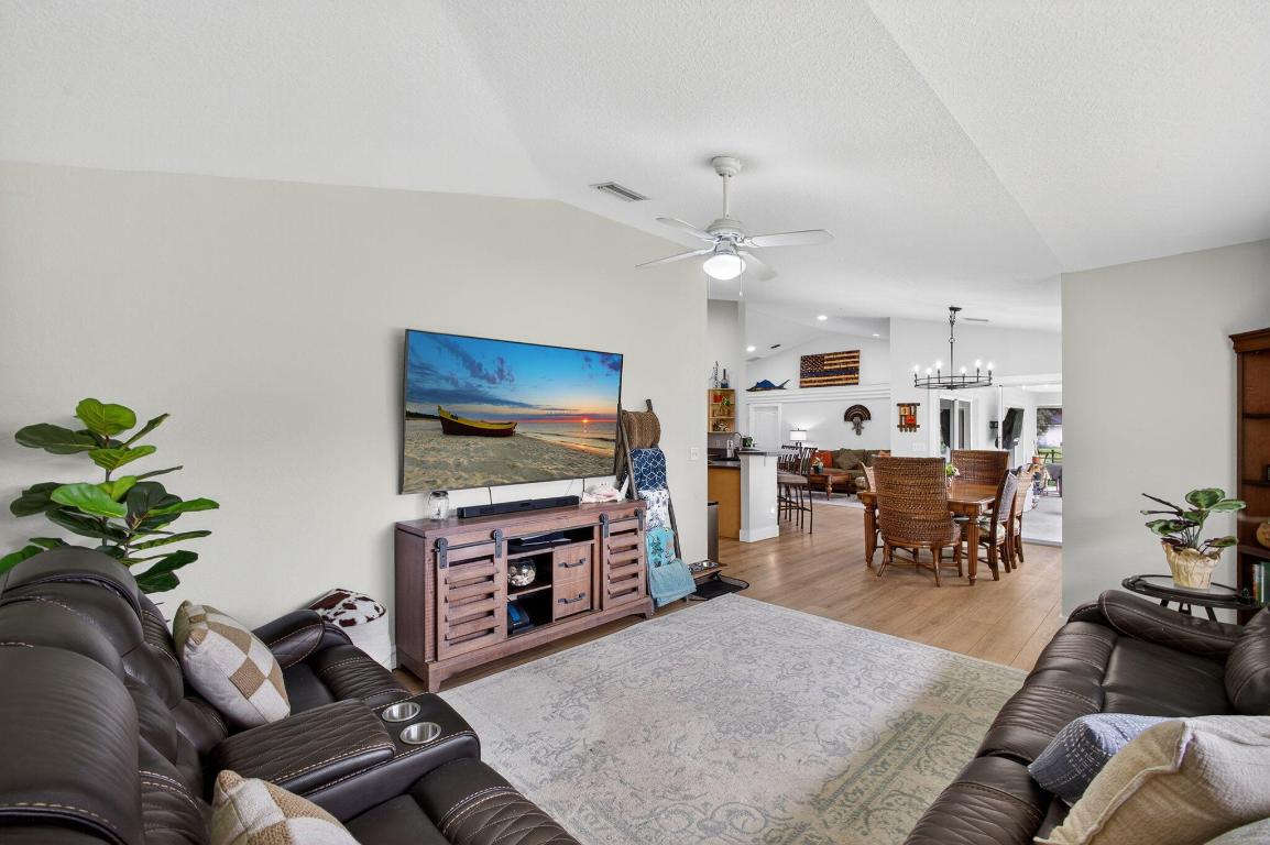 Acreage - Residential