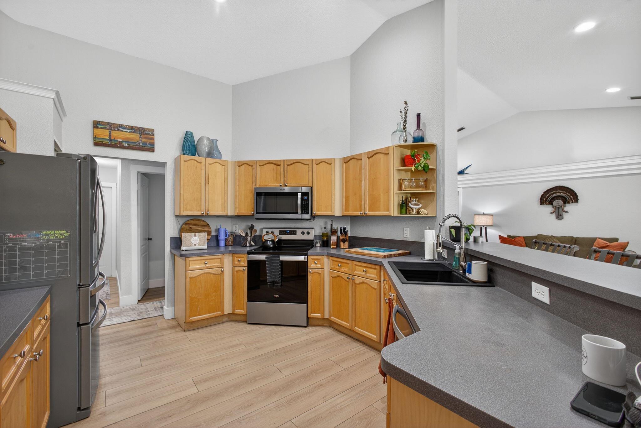 Acreage - Residential