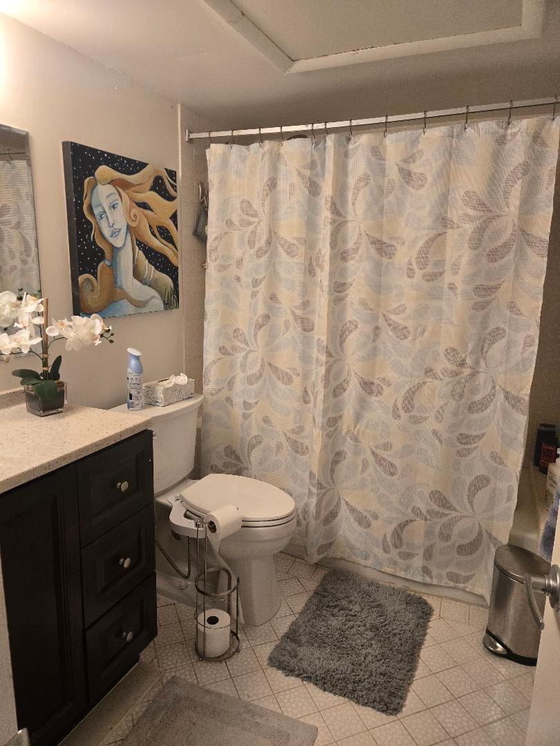 Oakland Grove Village - Residential