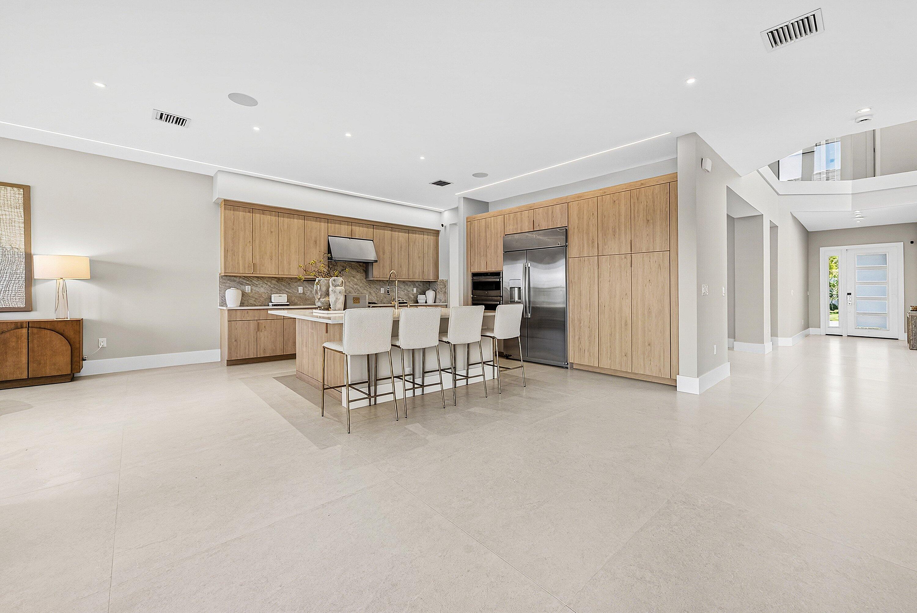 Lotus Edge - Residential