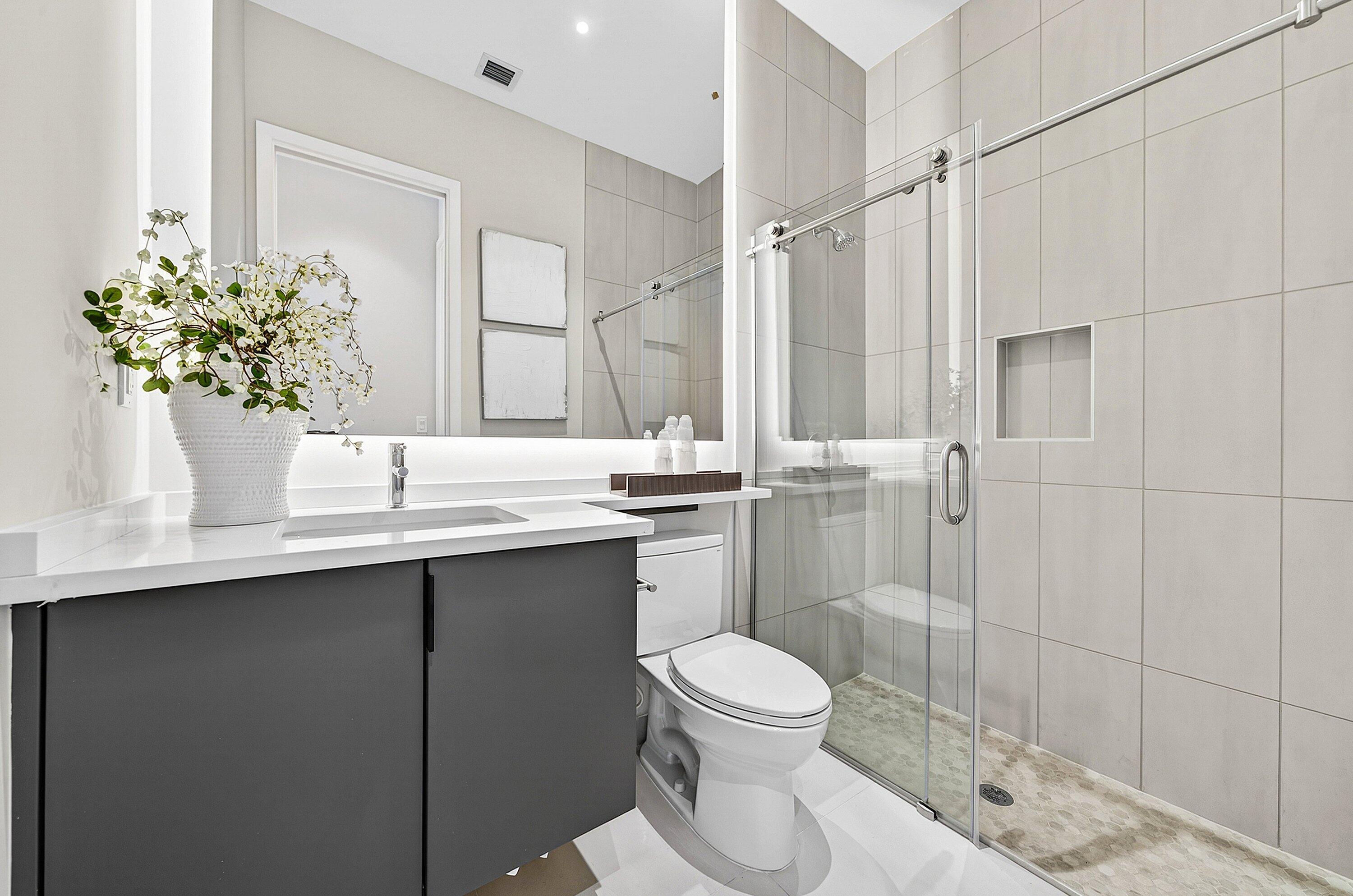 Lotus Edge - Residential