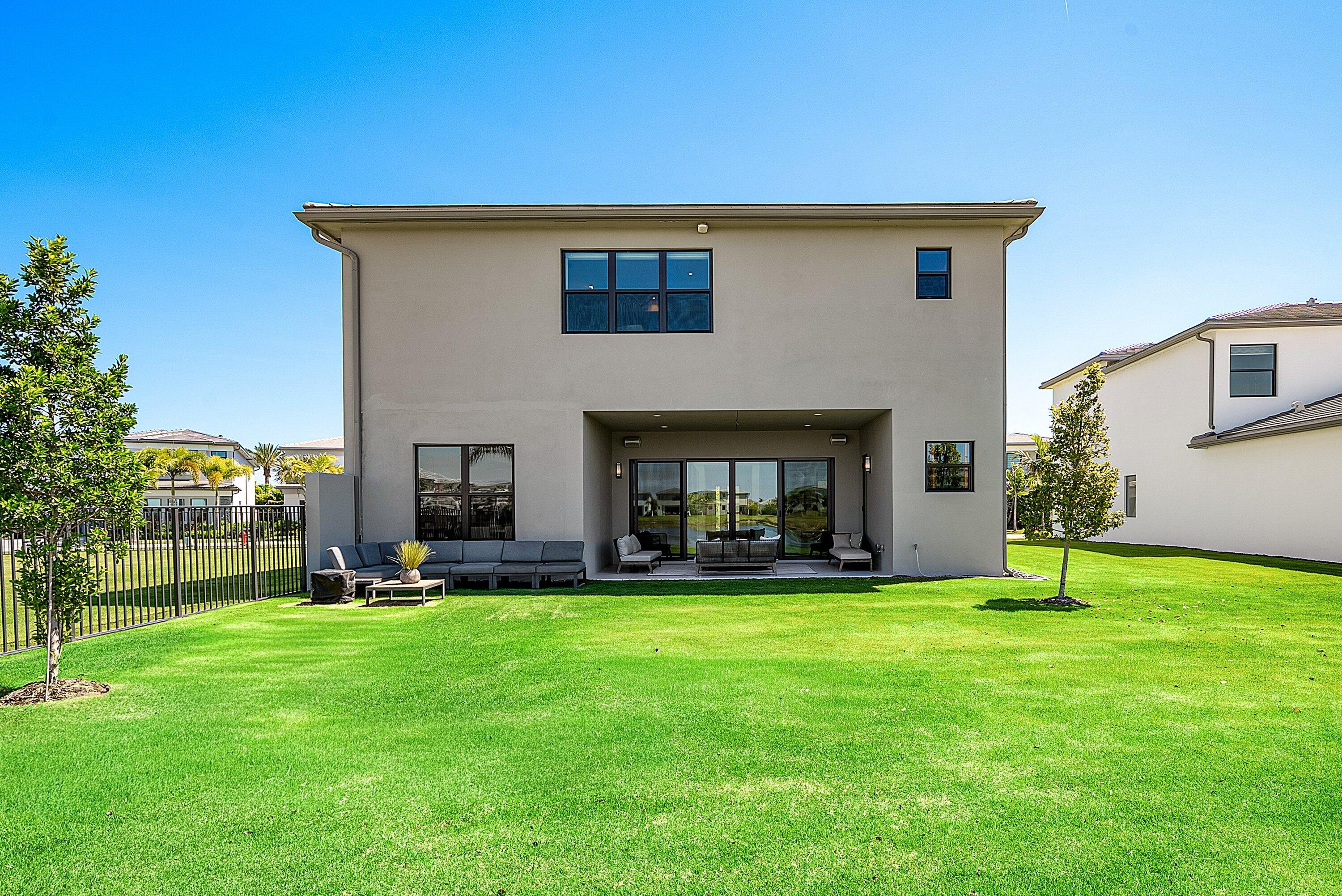 Lotus Edge - Residential