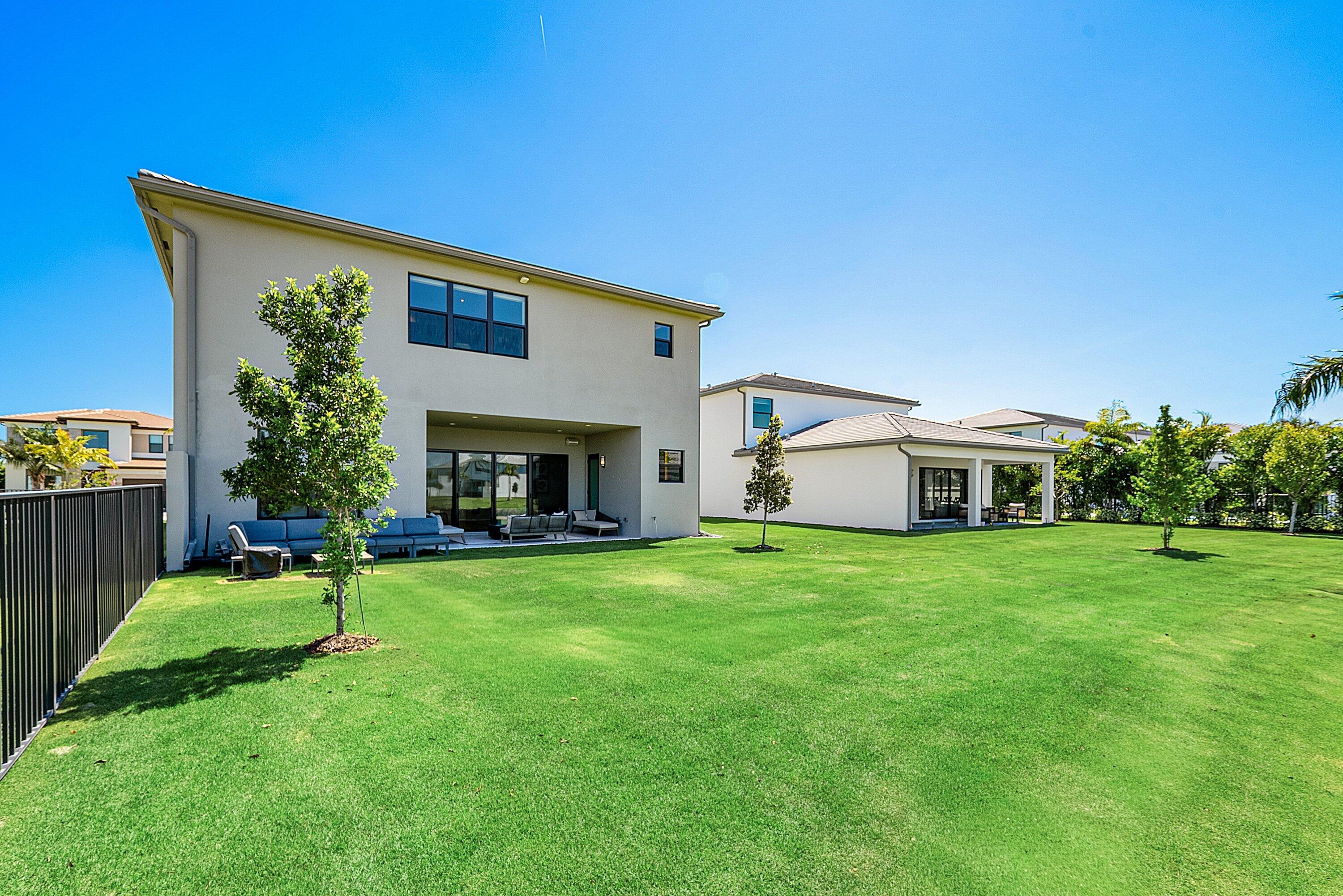 Lotus Edge - Residential