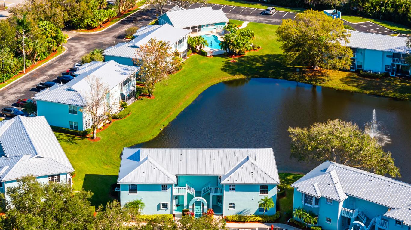 WESTBROOK ISLES CONDOMINIUM - Residential