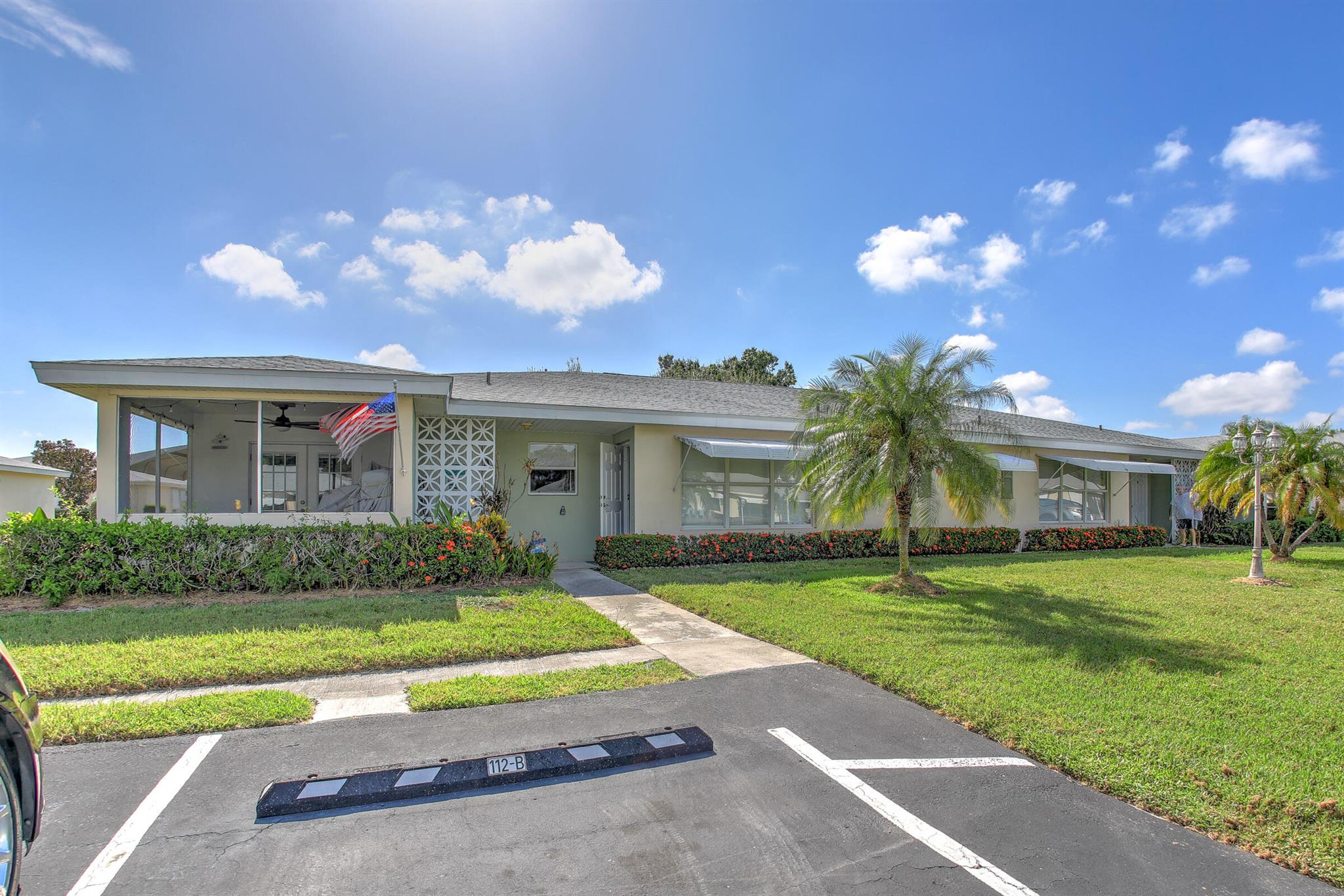 This well-maintained villa offers a spacious 1 bedroom, 1.5 bathrooms, and an enclosed patio that adds extra living space. Located in the desirable High Point community, the unit features 42'' cabinets with pull-out shelves, ample storage, and generous closet space.High Point requires a 700 credit score for residency and a 2-year ownership period before leasing is permitted. Residents enjoy access to a clubhouse, heated pool, and shuffleboard courts--all within walking distance. The beautifully landscaped community promotes an active and comfortable lifestyle and is conveniently located near shopping, dining, and the beach.