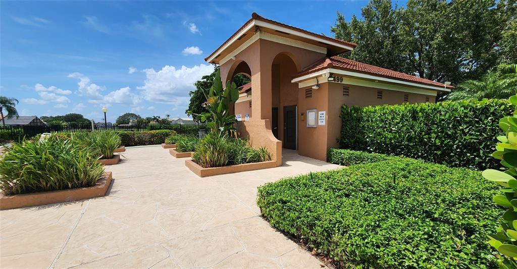 Rainbow Lakes Tr E - Residential Lease